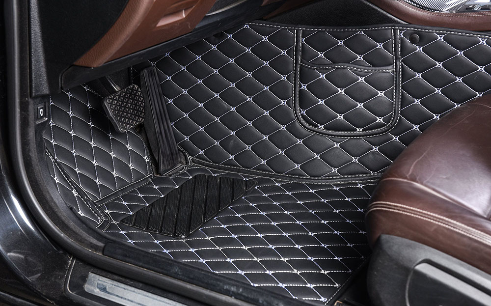 Black and White Stitching Luxury Leather Diamond Car Mats Factory Outlet